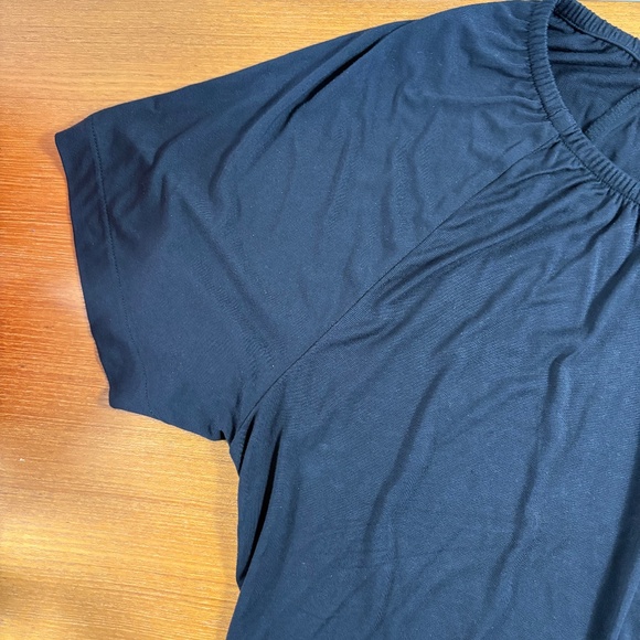 NEW Ann Taylor Black Short Sleeve Top - Picture 5 of 5